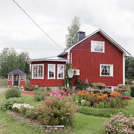 Detached House With Everything Need Dagsmark