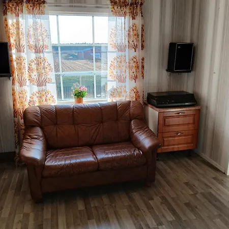 Apartment Detached House With Everything Need *